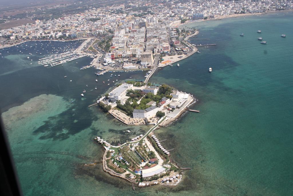 Hotel Isola Lo Scoglio 3*